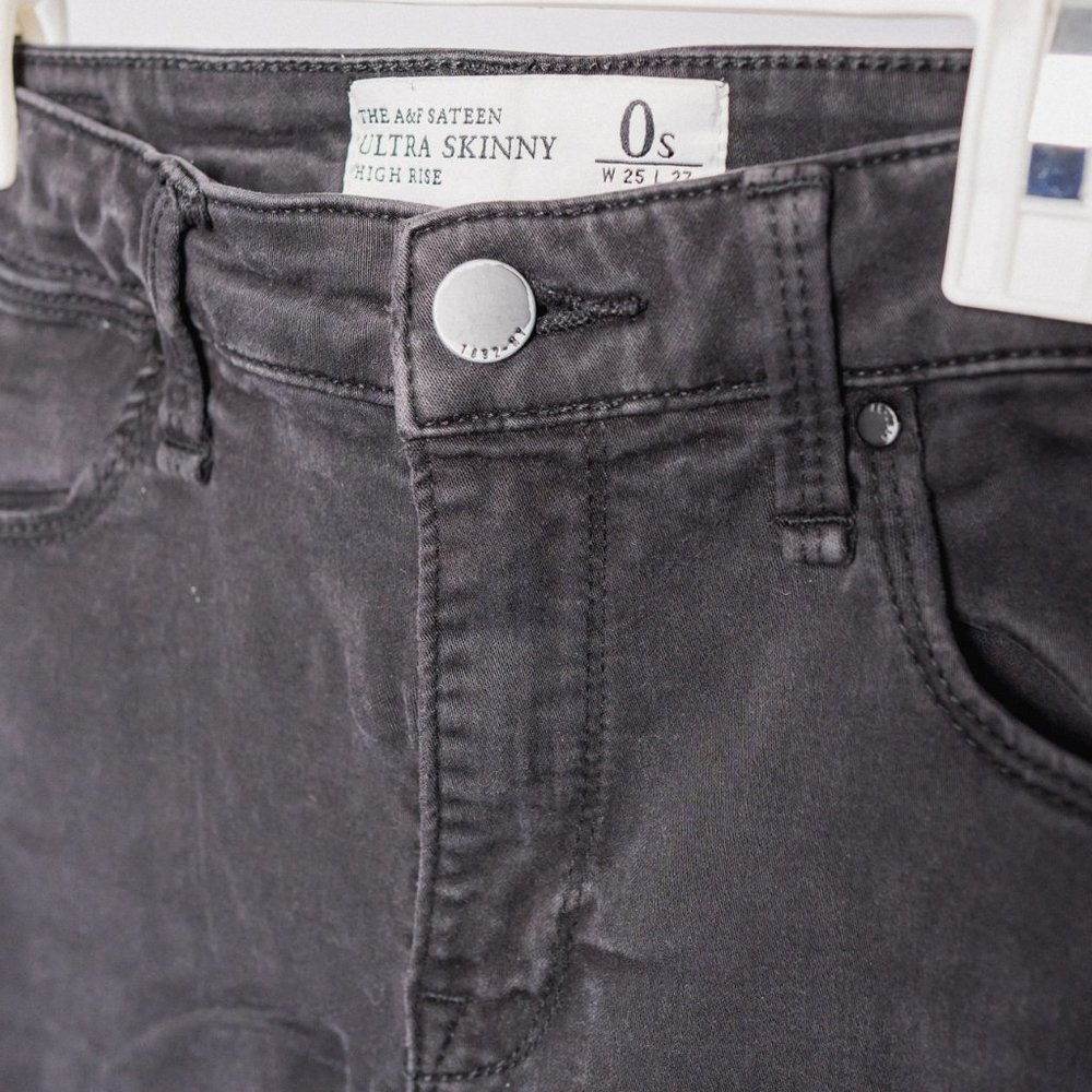 Ambercrombie & Fitch ultra skinny jeans
